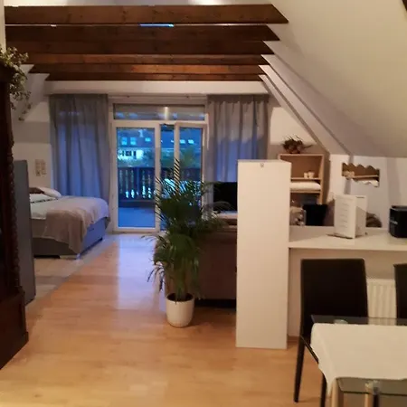 Apartment Limaropa *