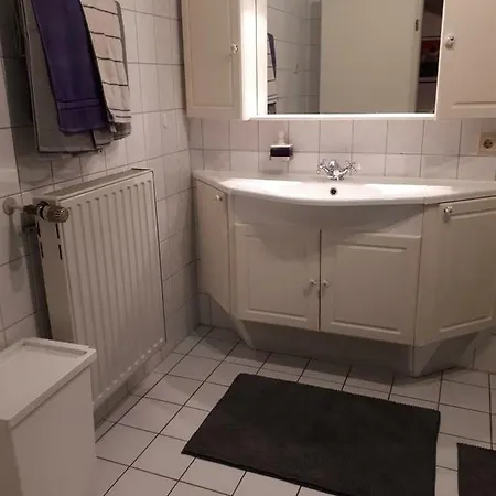 Limaropa Apartment *